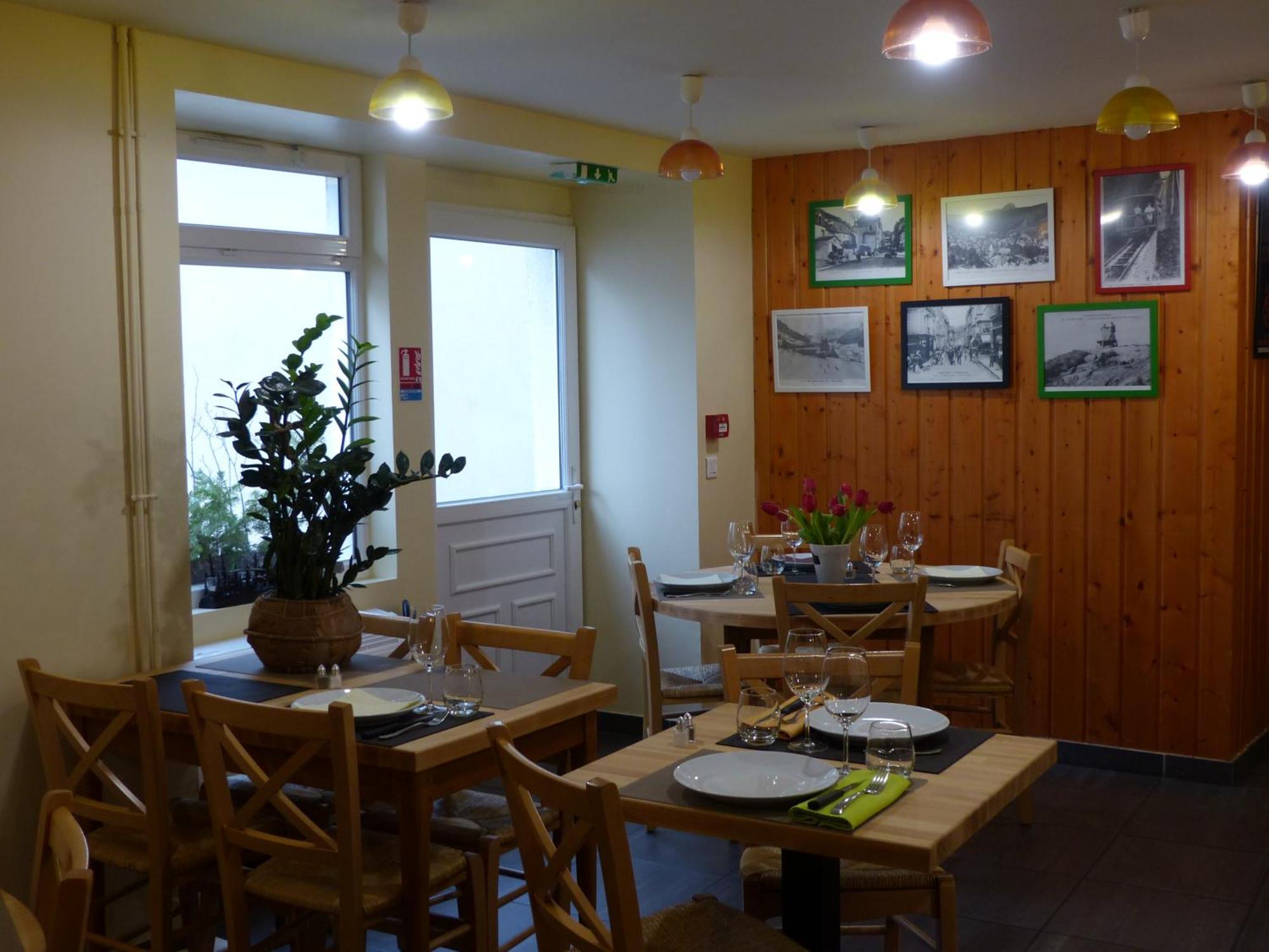 Hotel Le Progres Dorlotel Le Mont-Dore Eksteriør bilde